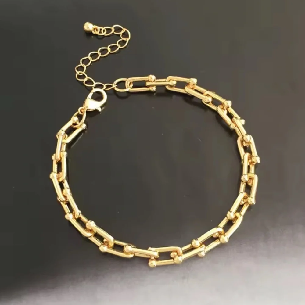 New! Women’s adjustable Gold color brands model Chain bracelet - Picture 8 of 8